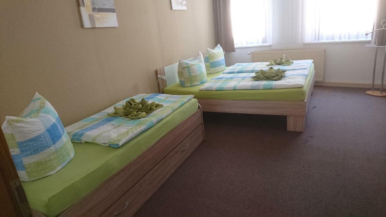Ferienwohnung Am Markt Quedlinburg Esterno foto